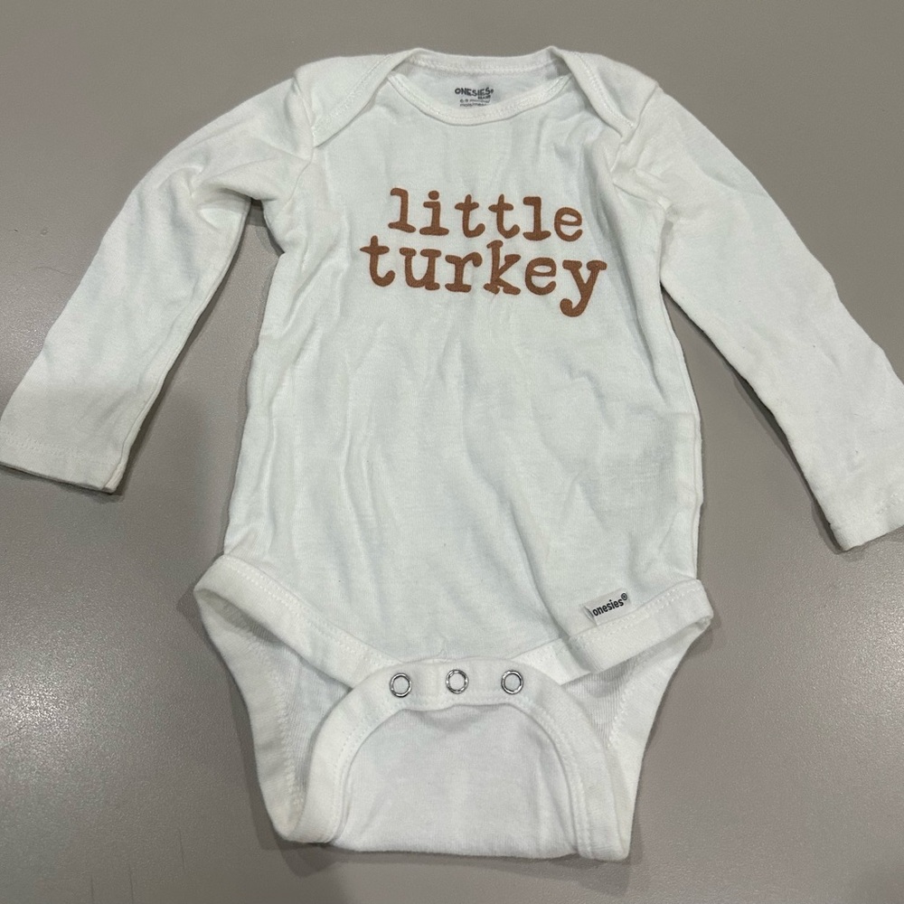 Onesies Brand White Little Turkey One Piece Size 6-9 Months.